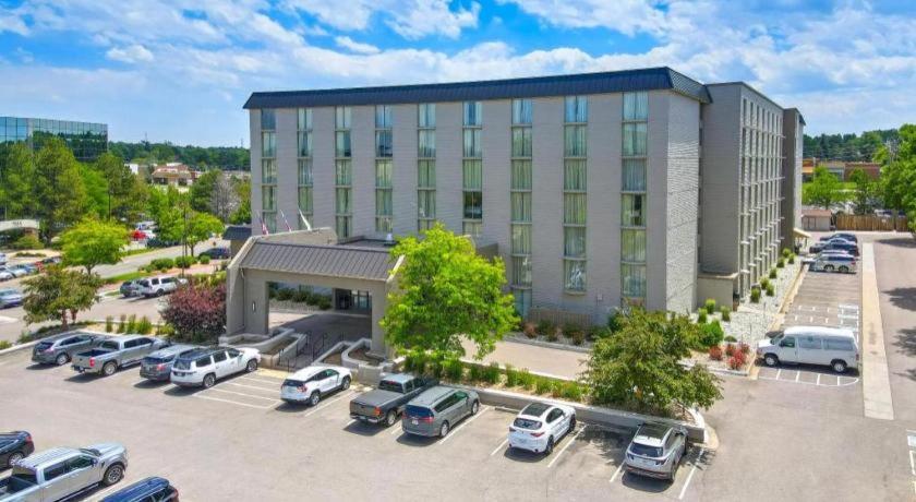 Embassy Suites by Hilton Denver Tech Center North photo 3