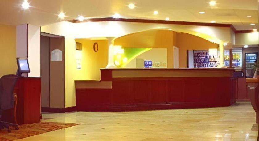 Garden Plaza Hotel photo 11