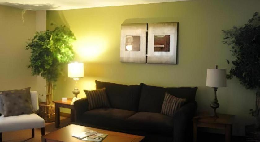Garden Plaza Hotel photo 16