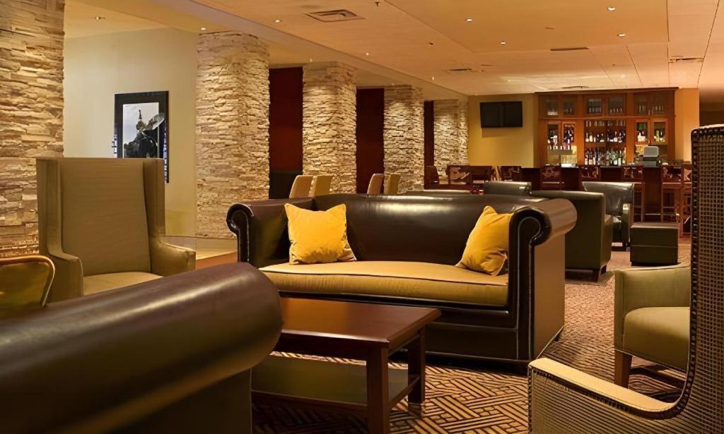 Adam's Mark Hotel & Conference Center photo 14