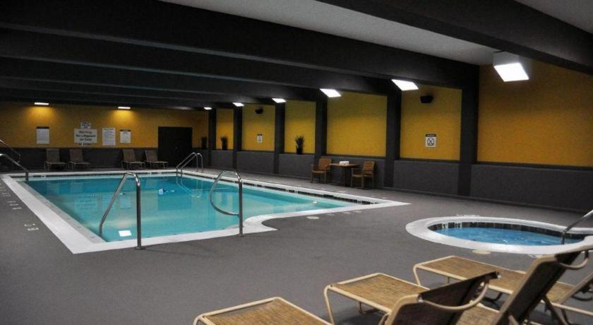 Adam's Mark Hotel & Conference Center photo 17
