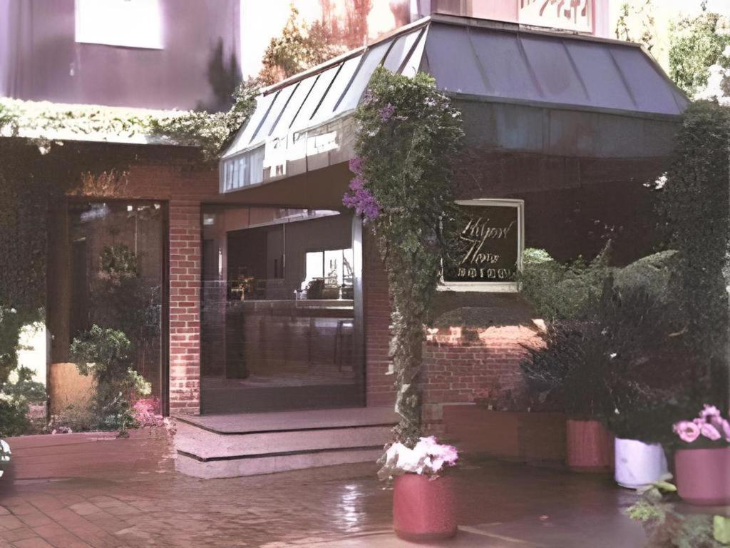 Hilgard House Westwood Village photo 19