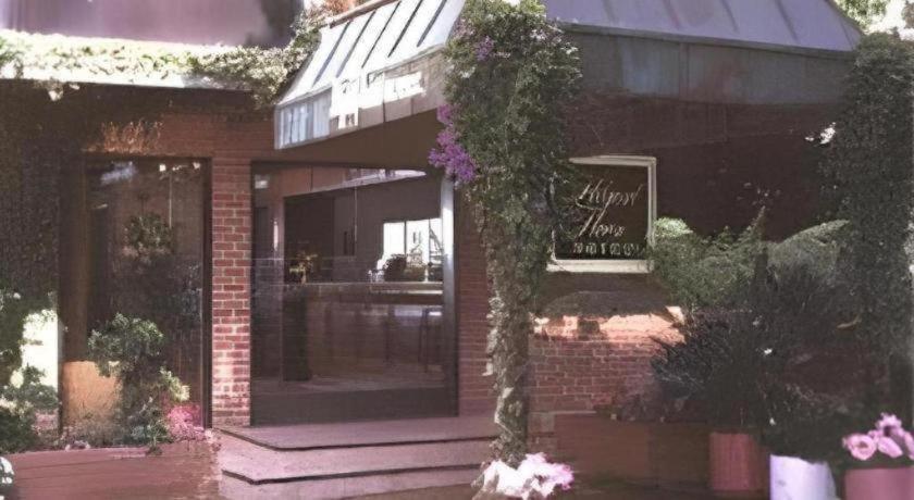 Hilgard House Westwood Village photo 35