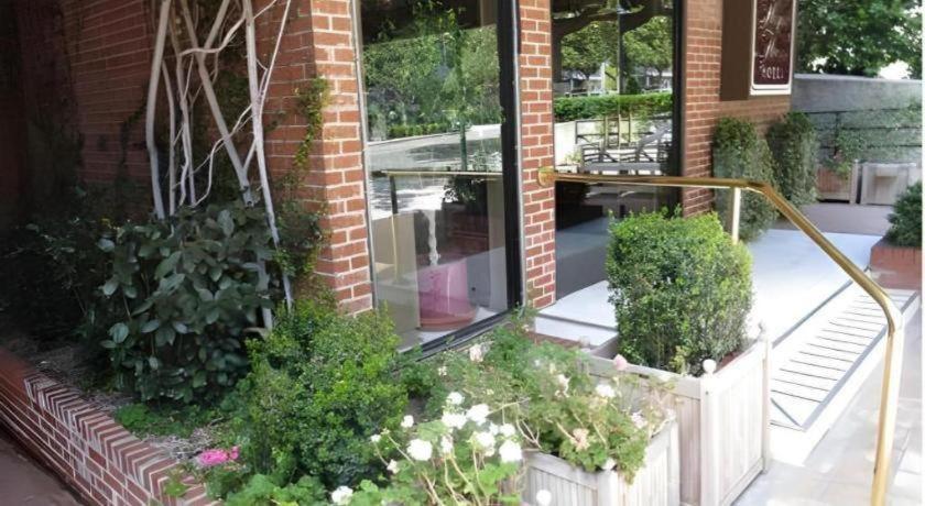 Hilgard House Westwood Village photo 48