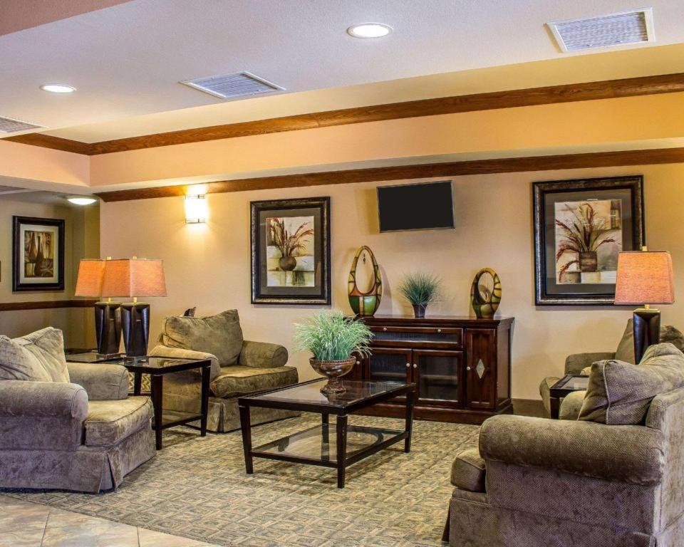 Comfort Inn and Suites Thatcher photo 23