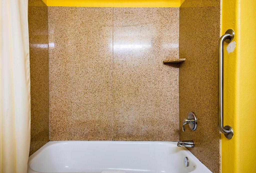 Quality Inn & Suites Franklin photo 10