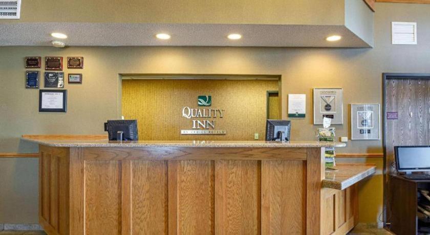 Quality Inn Mineral Point photo 19