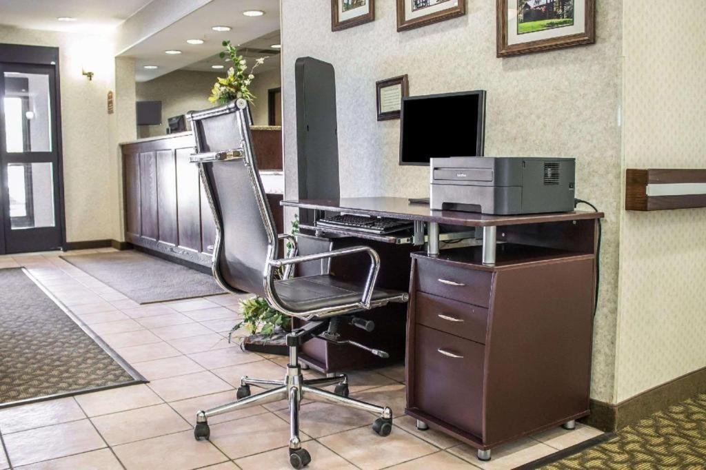 Comfort Inn photo 15
