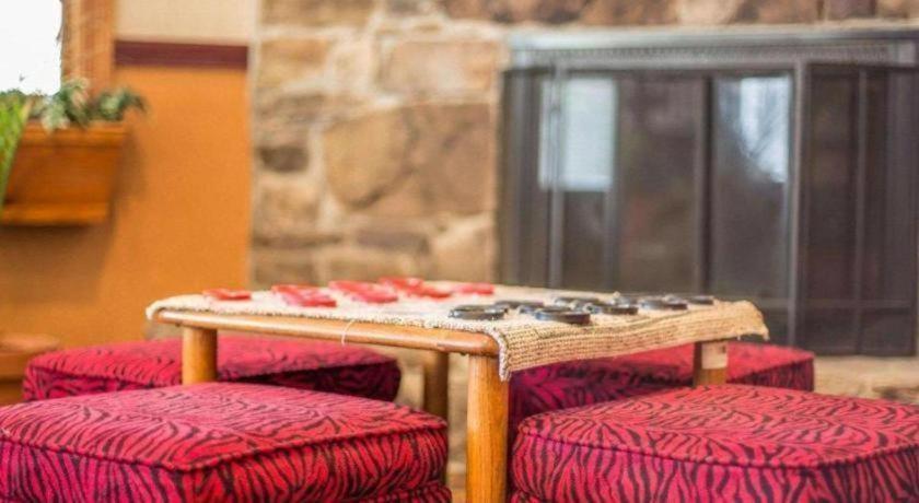 Quality Inn & Conference Center photo 6