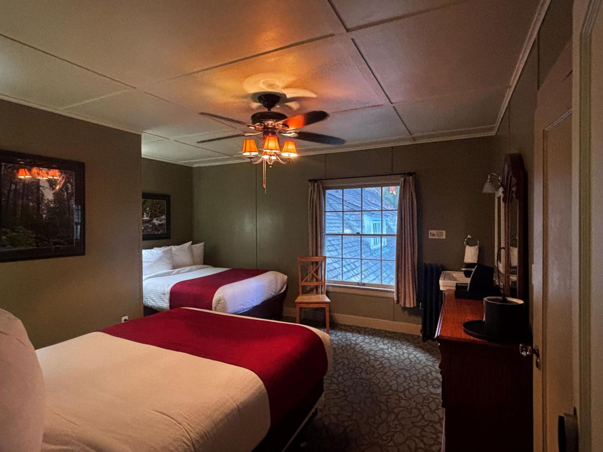 Lake Quinault Lodge photo 65