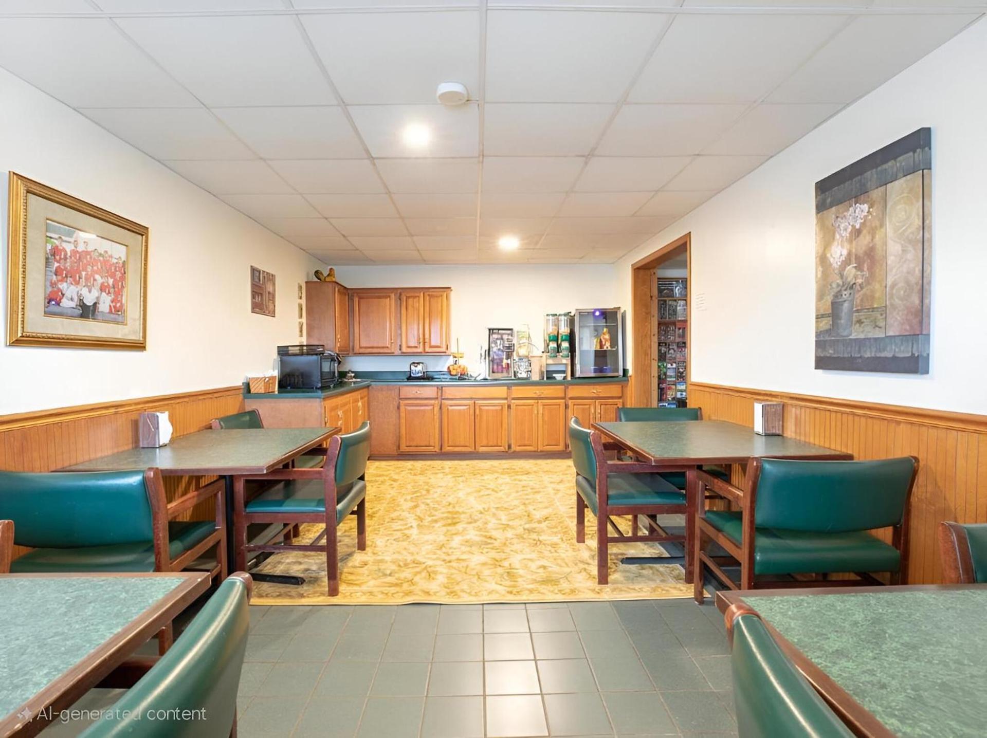 American Inn Ozark photo 4