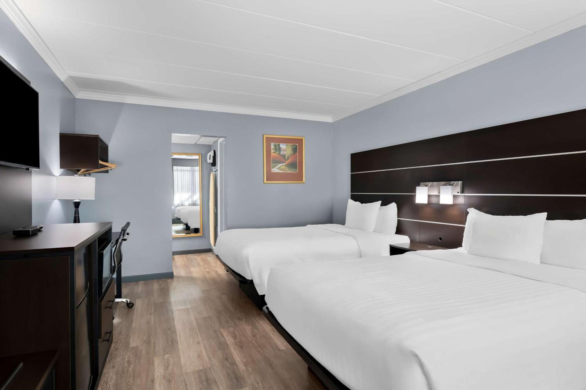 Brandywine Valley Inn SureStay Plus by Best Western photo 23