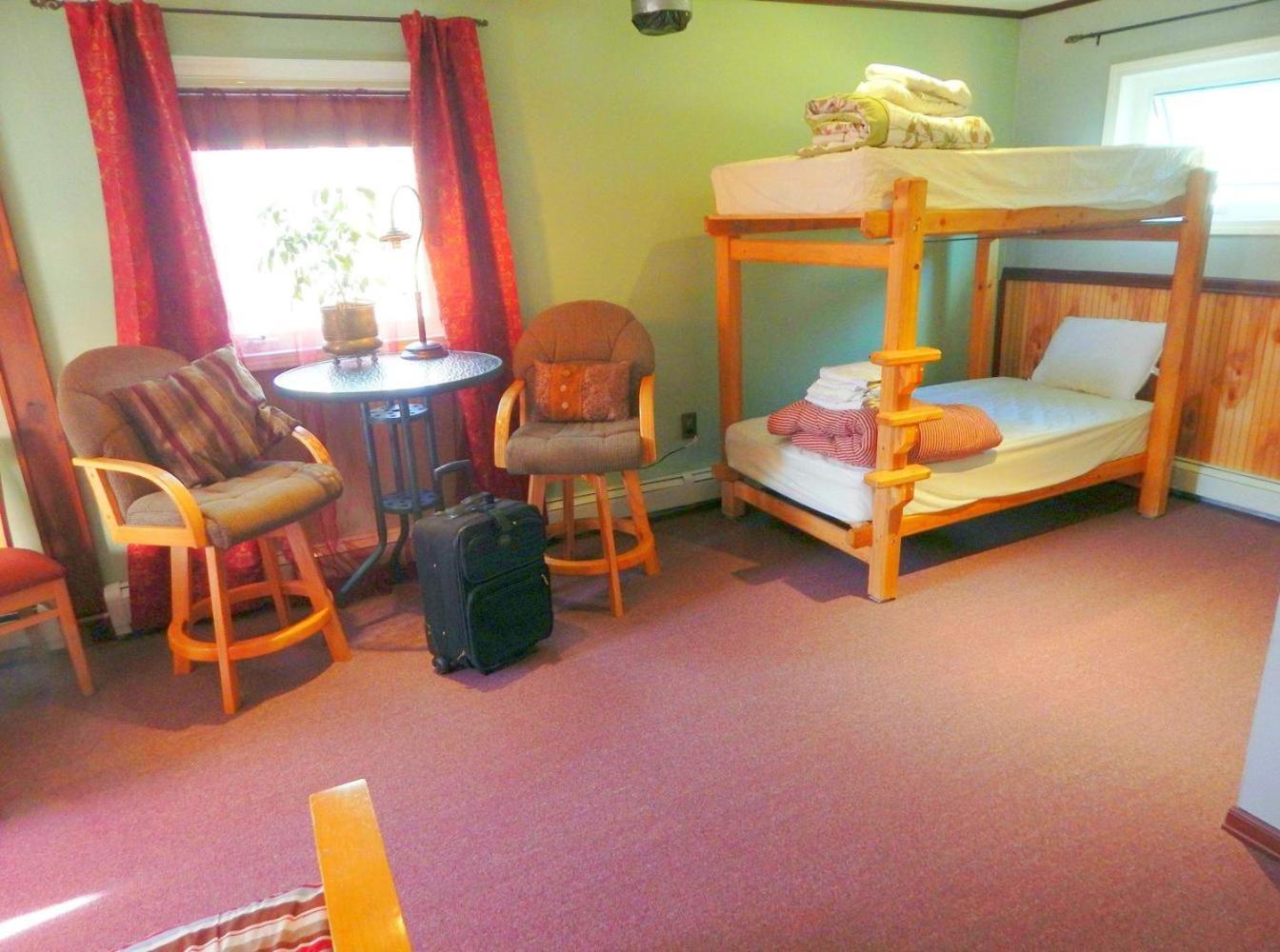 Billie's Backpackers Hostel photo 44