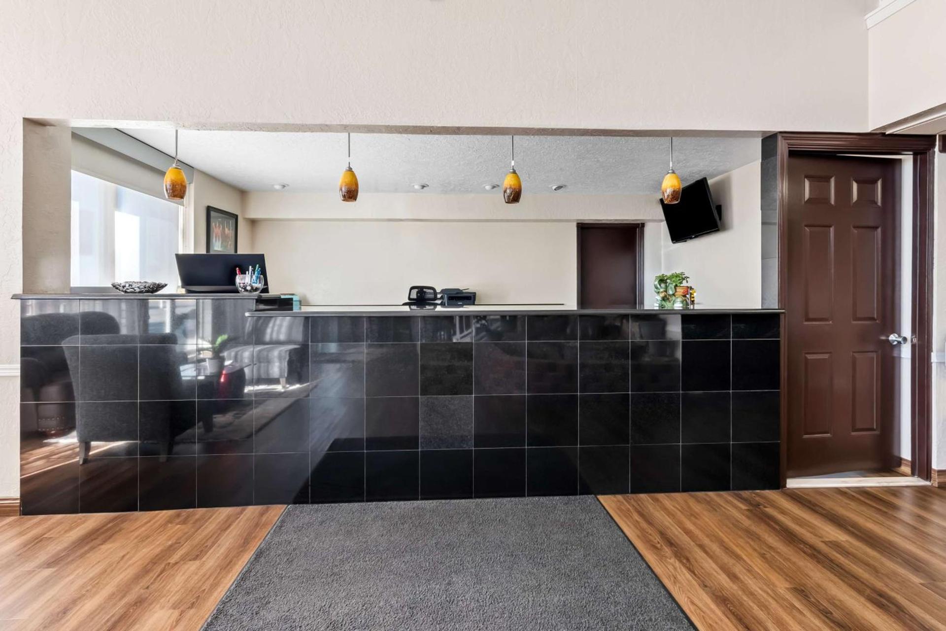 SureStay Hotel by Best Western Duncan photo 18