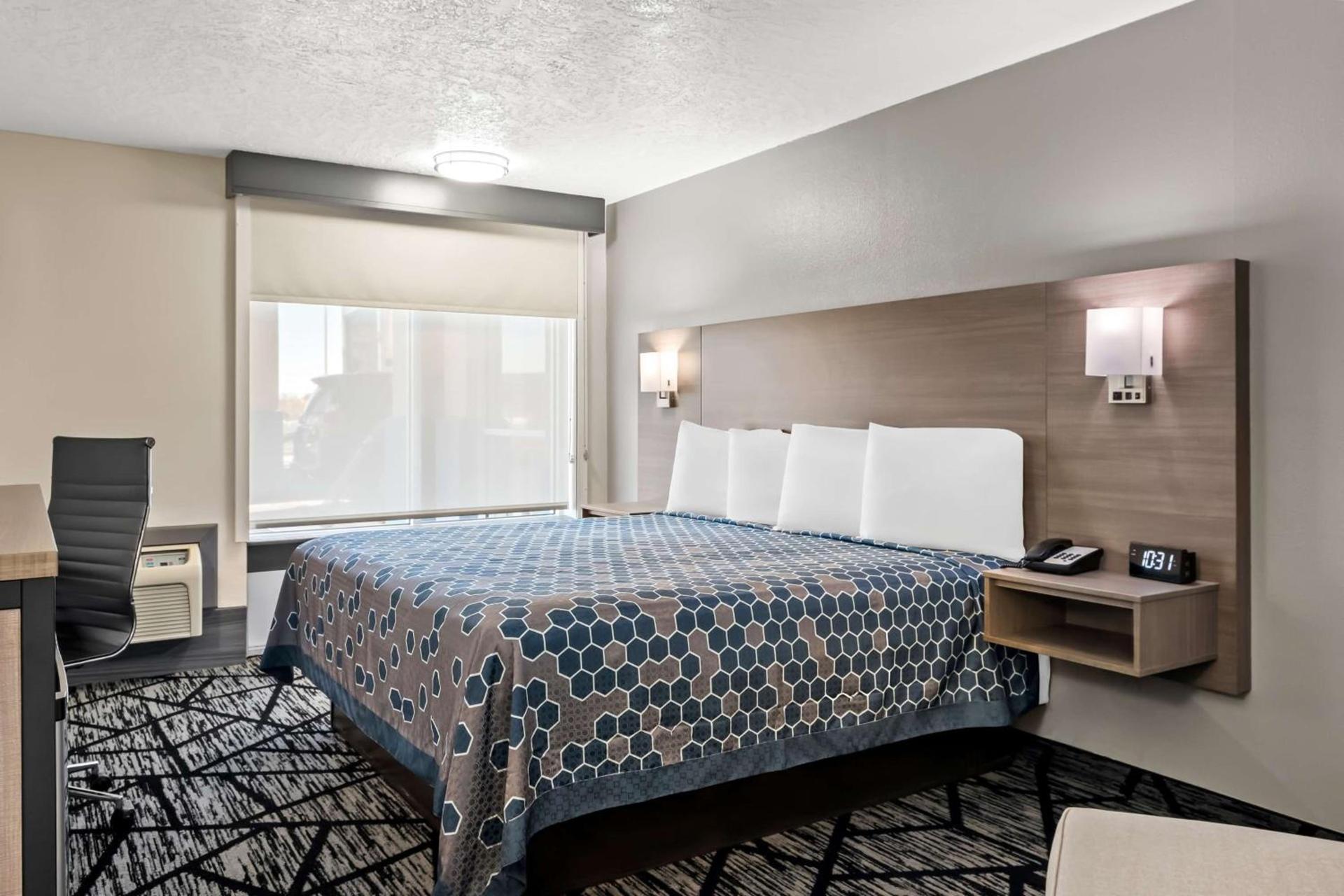 SureStay Hotel by Best Western Duncan photo 16