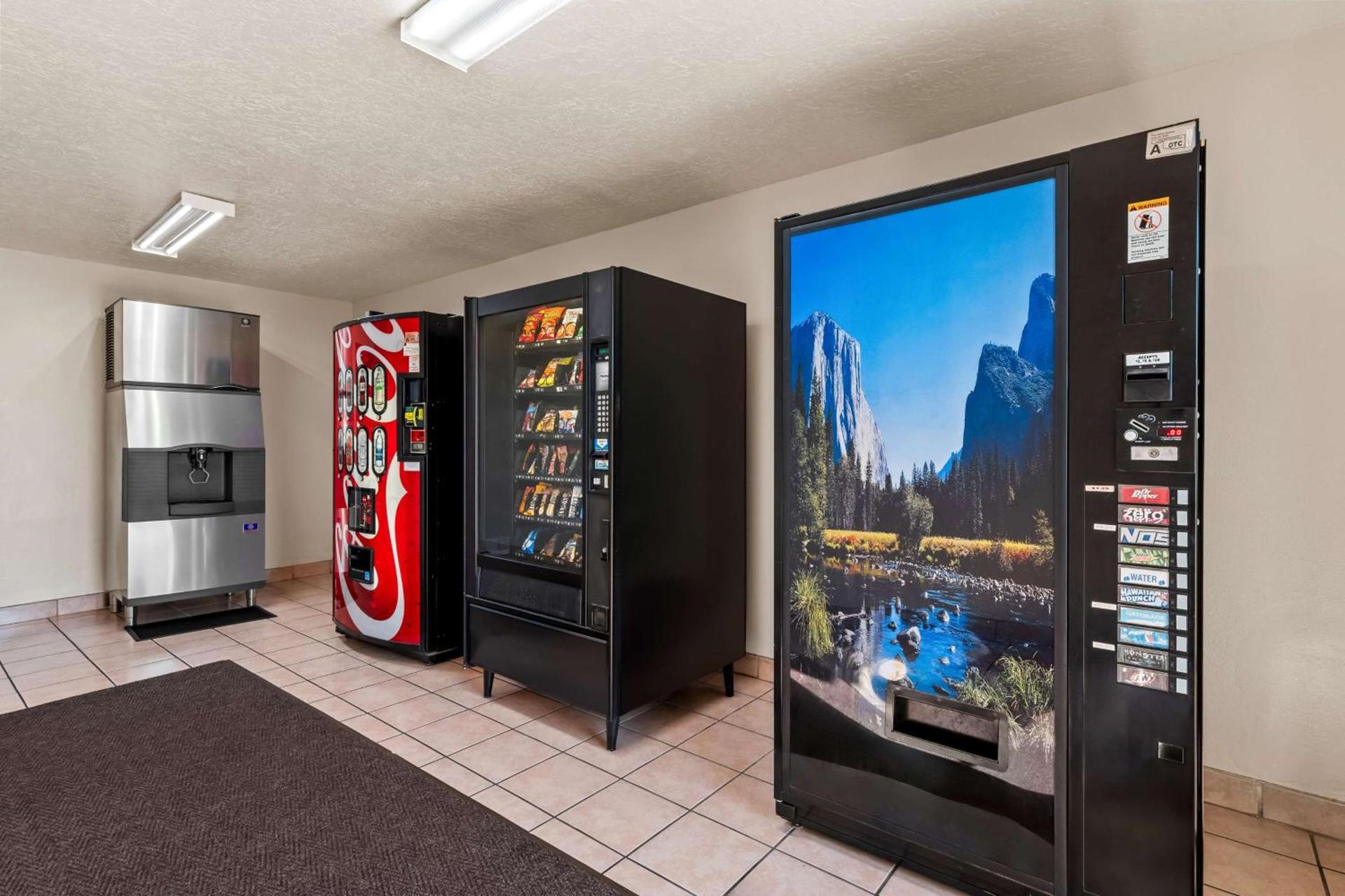 SureStay Hotel by Best Western Duncan photo 24