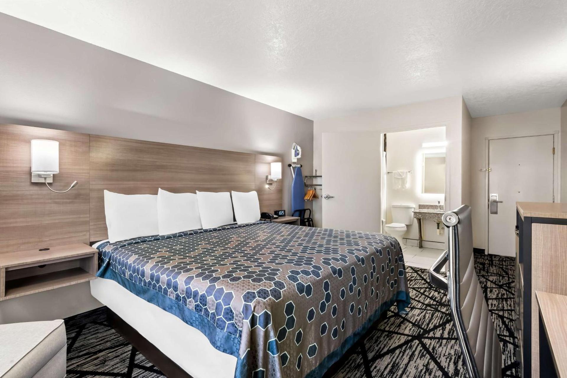 SureStay Hotel by Best Western Duncan photo 27