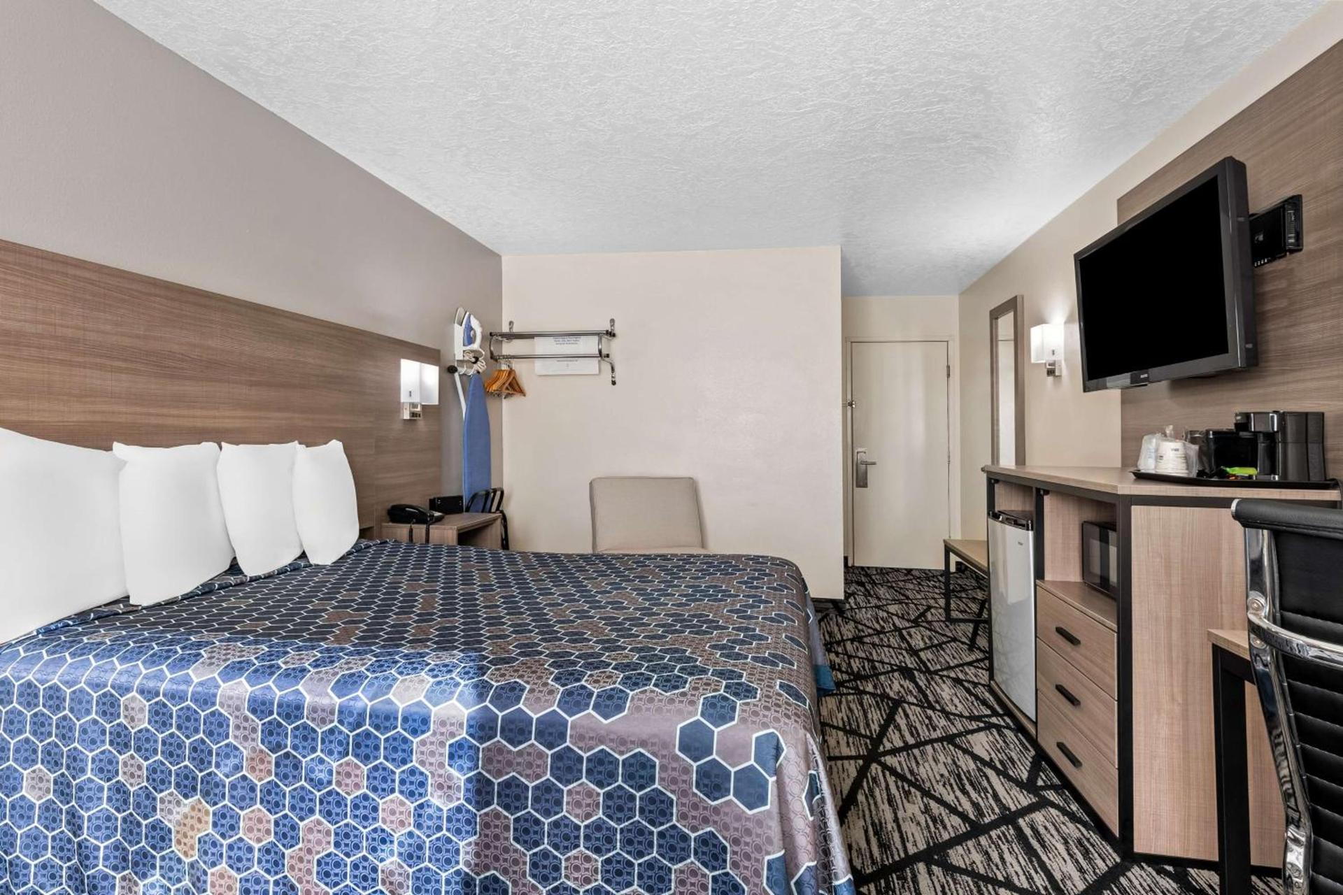 SureStay Hotel by Best Western Duncan photo 3