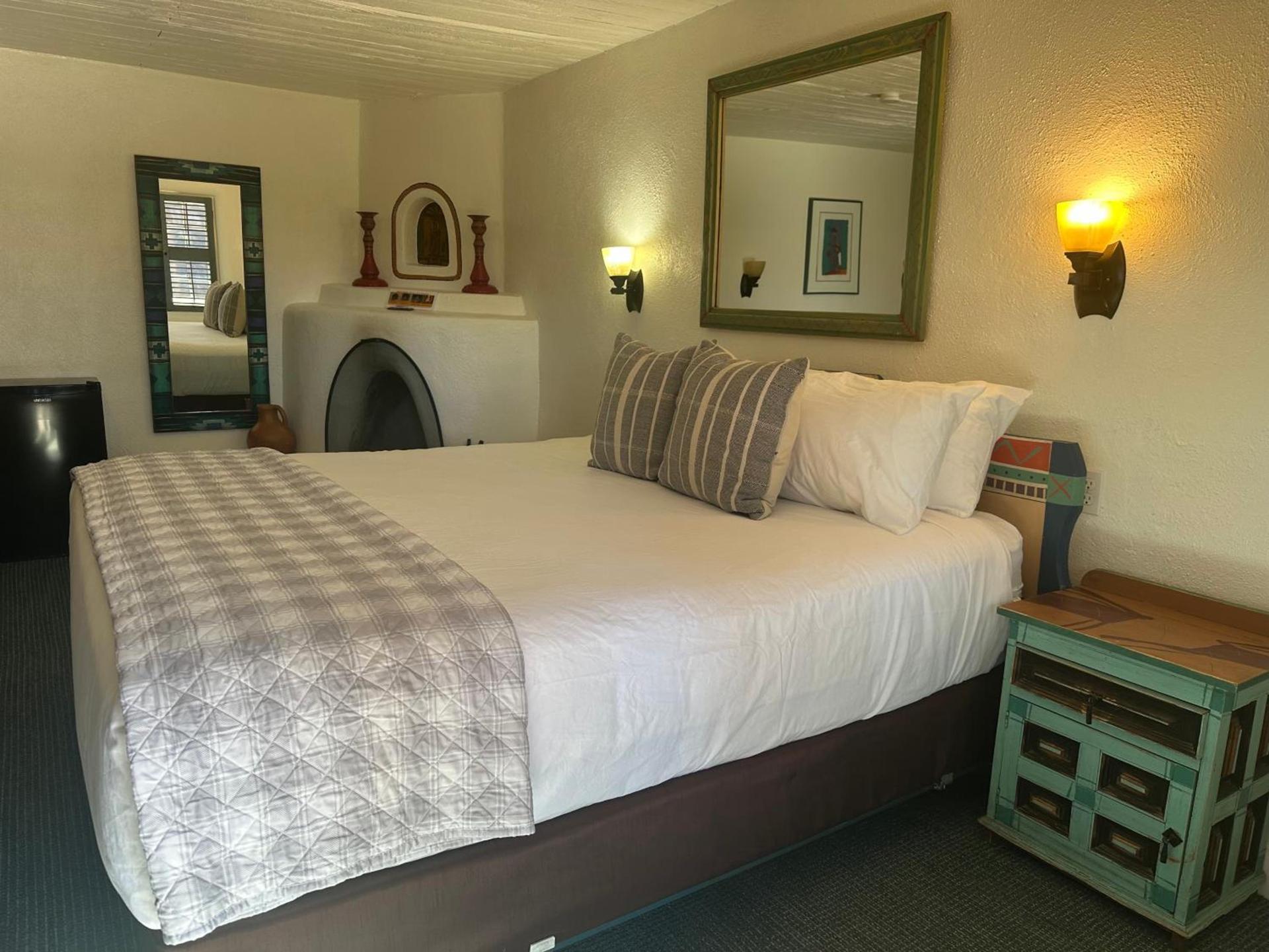 The Historic Taos Inn photo 85