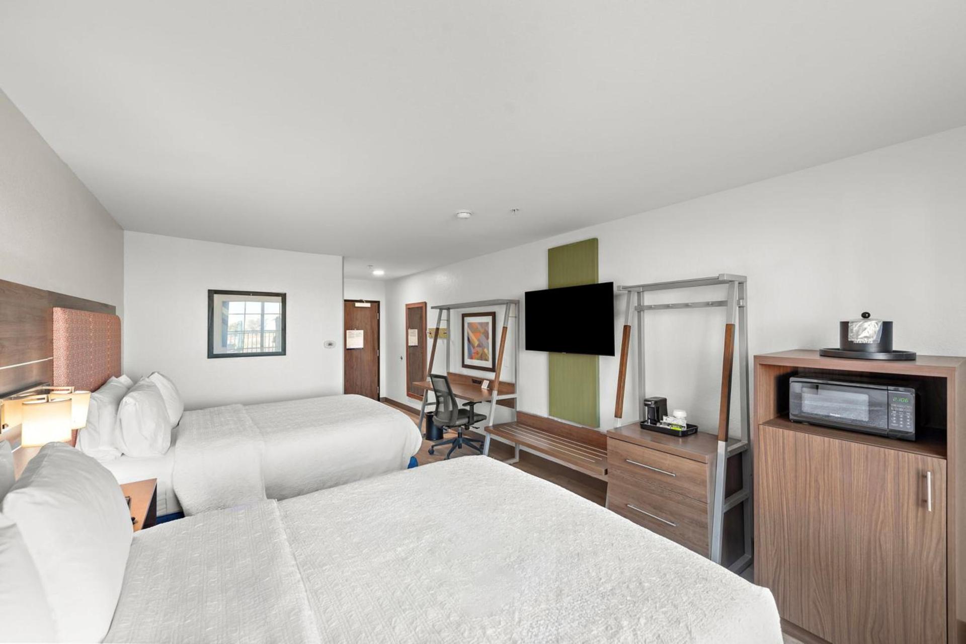 Hampton Inn by Hilton Calexico photo 39