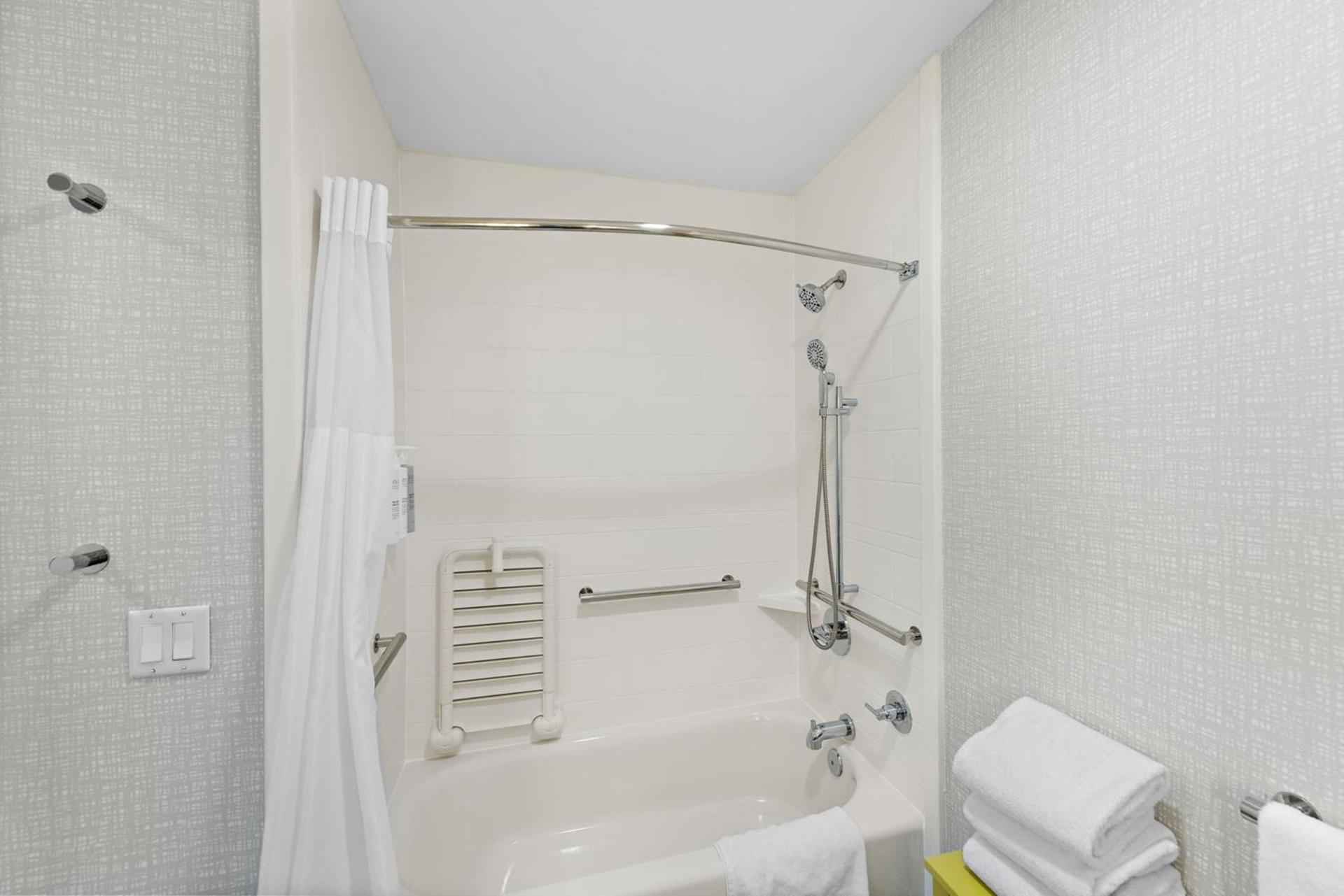 Hampton Inn by Hilton Calexico photo 35