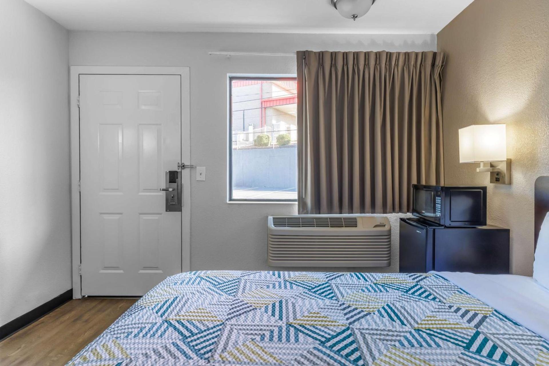 Motel 6 Elizabethtown photo 12