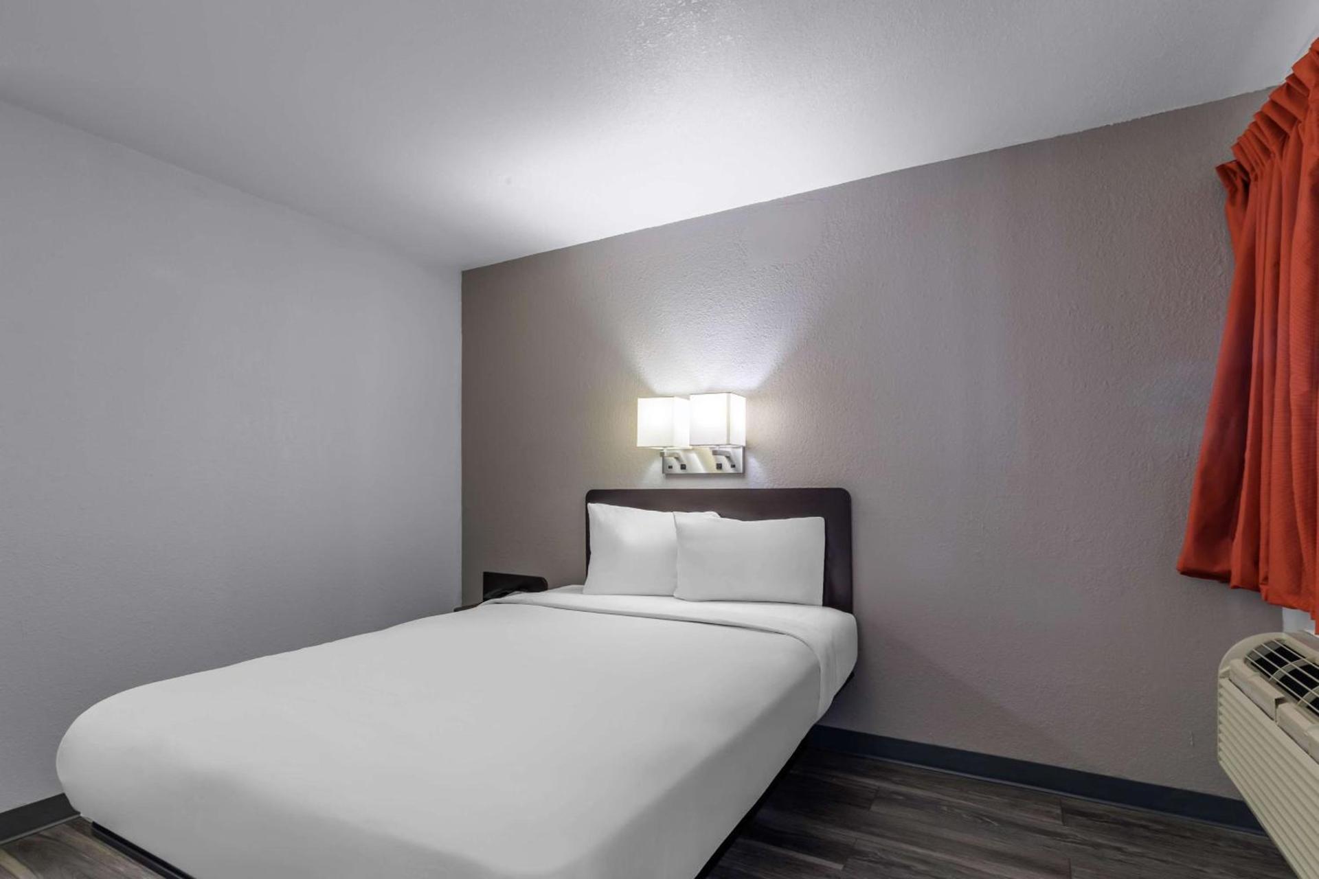 Motel 6 Elizabethtown photo 19
