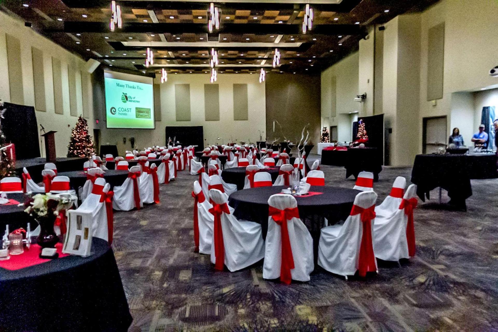 Coast Wenatchee Center Hotel photo 13