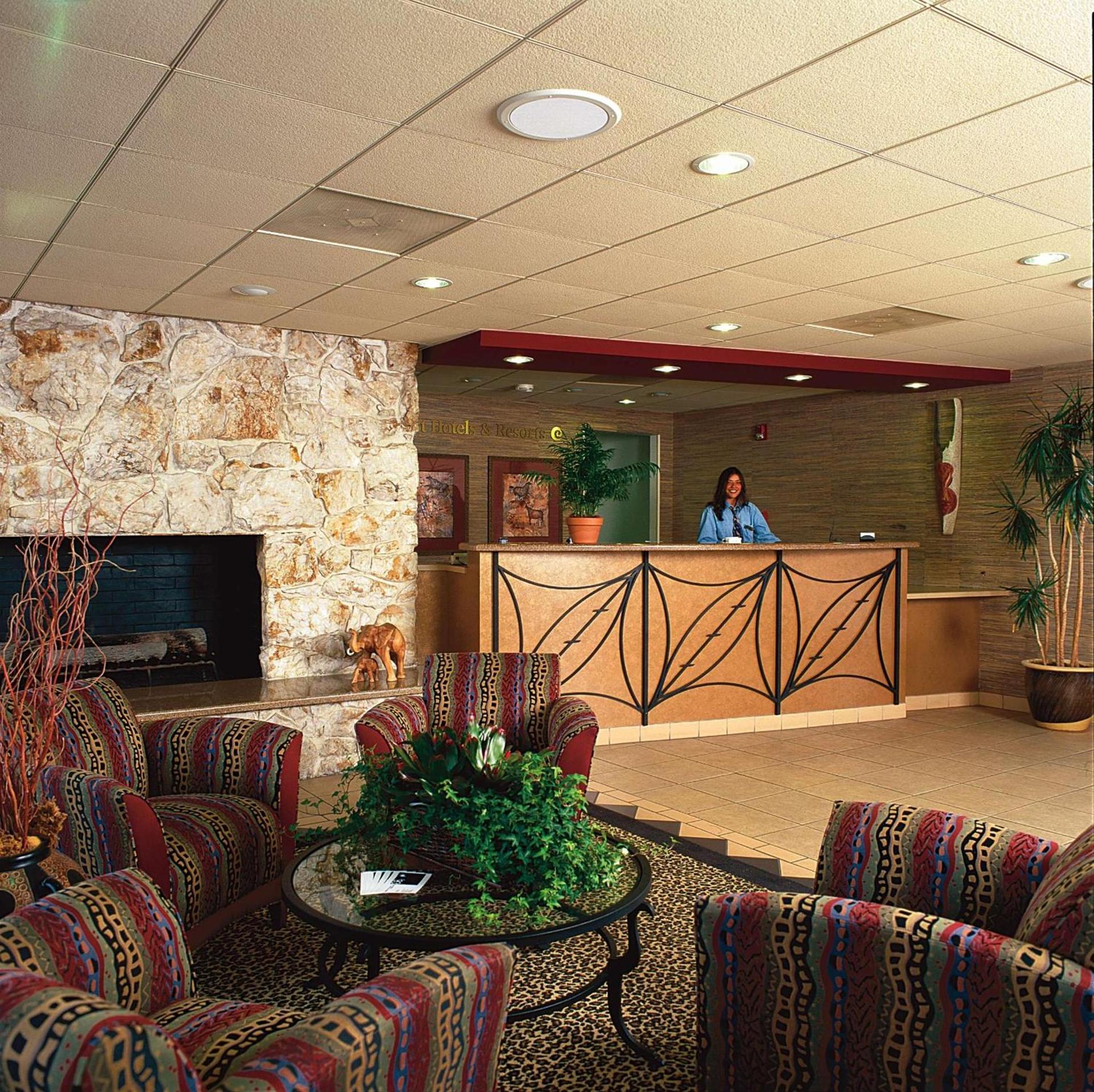 Safari Inn Burbank-Universal, a Coast Hotel photo 28