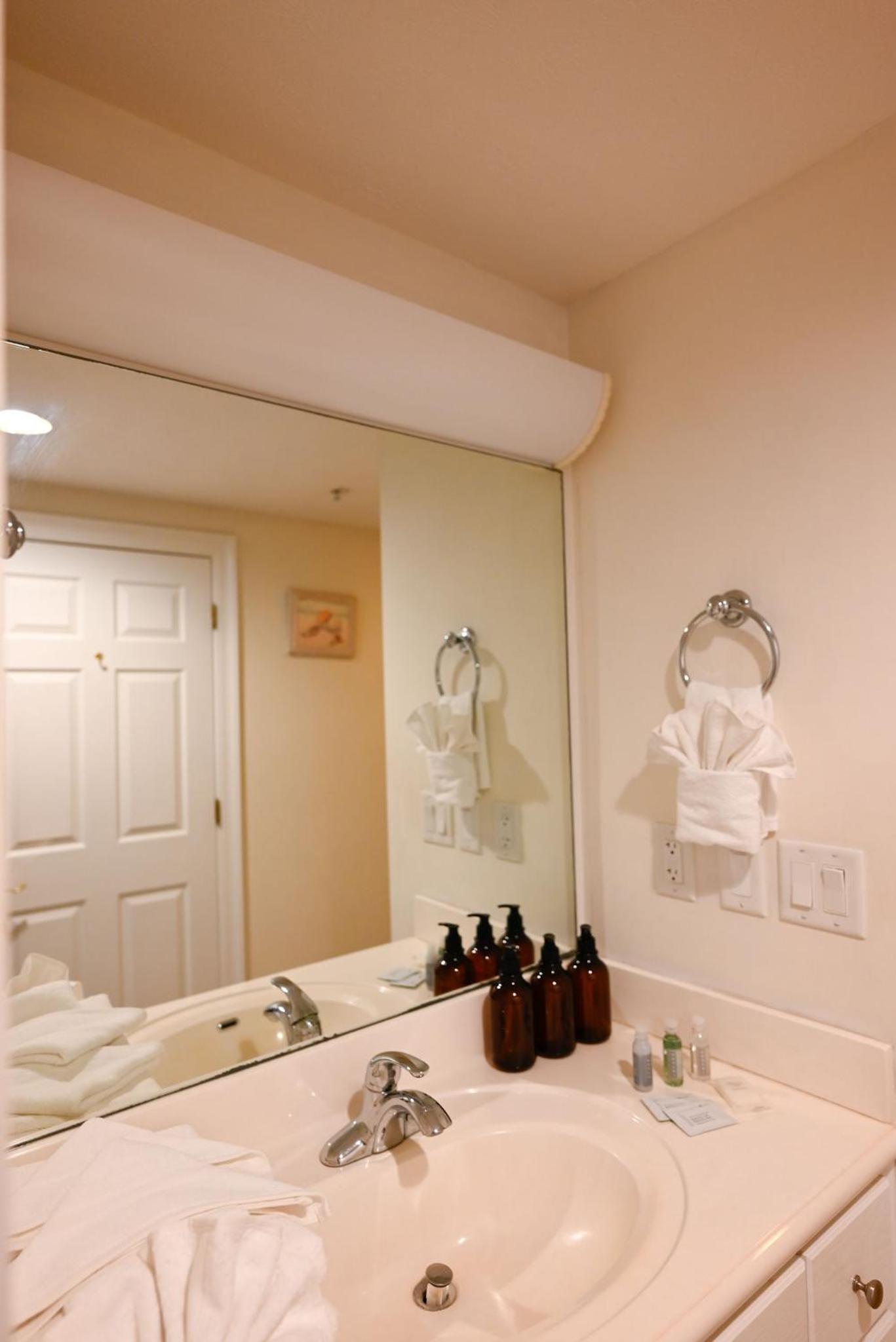 Treasure Island Resort photo 6