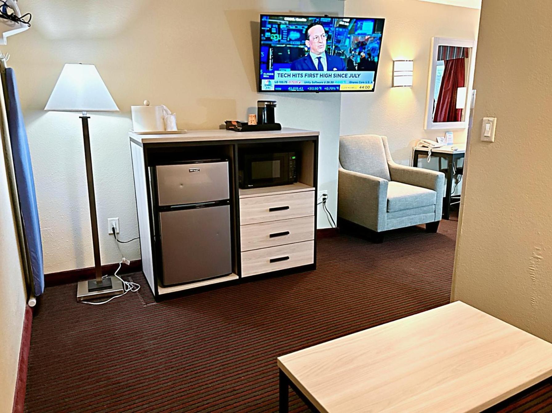 Travel Inn & Suites Flemington photo 58