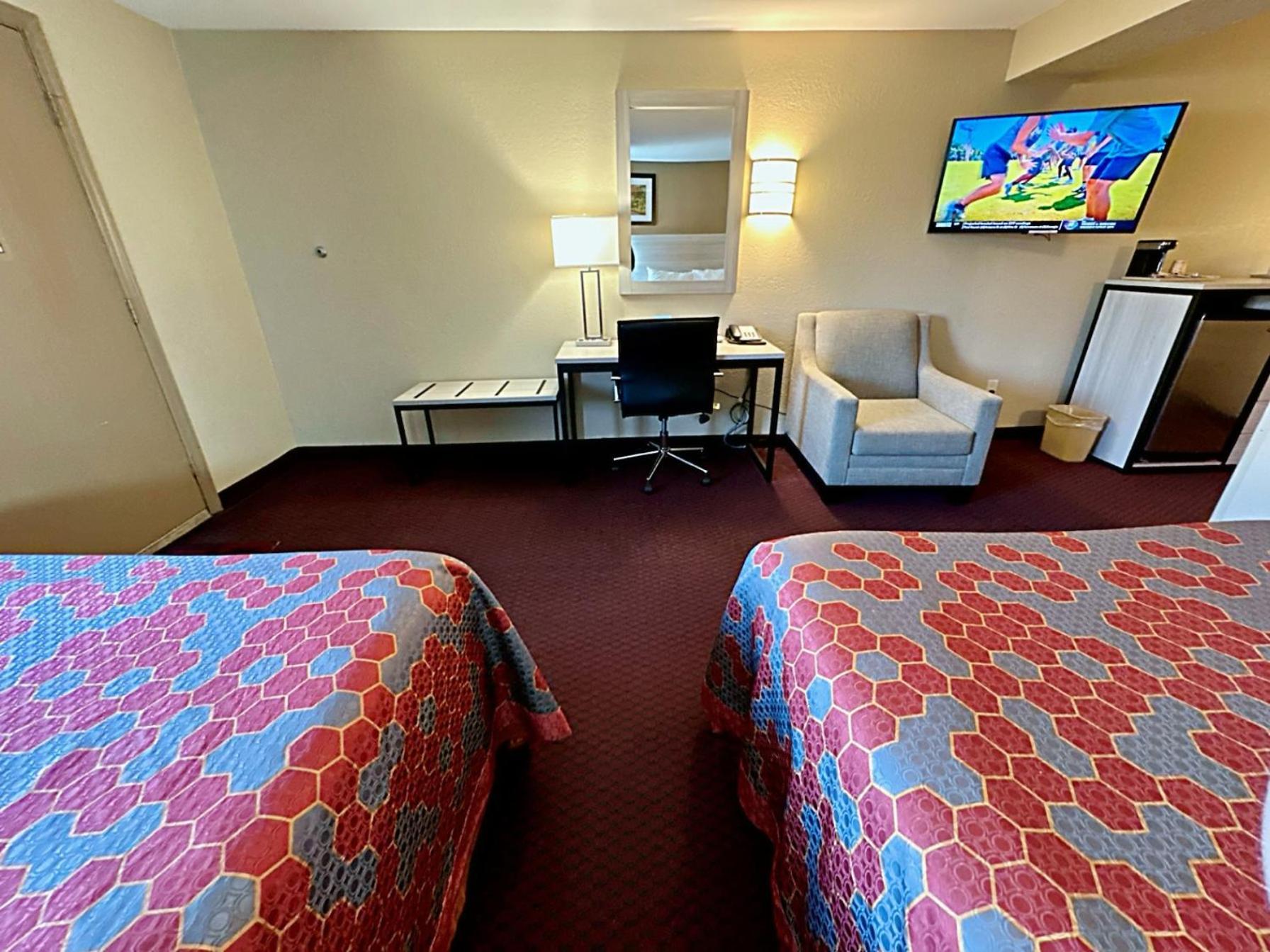 Travel Inn & Suites Flemington photo 65