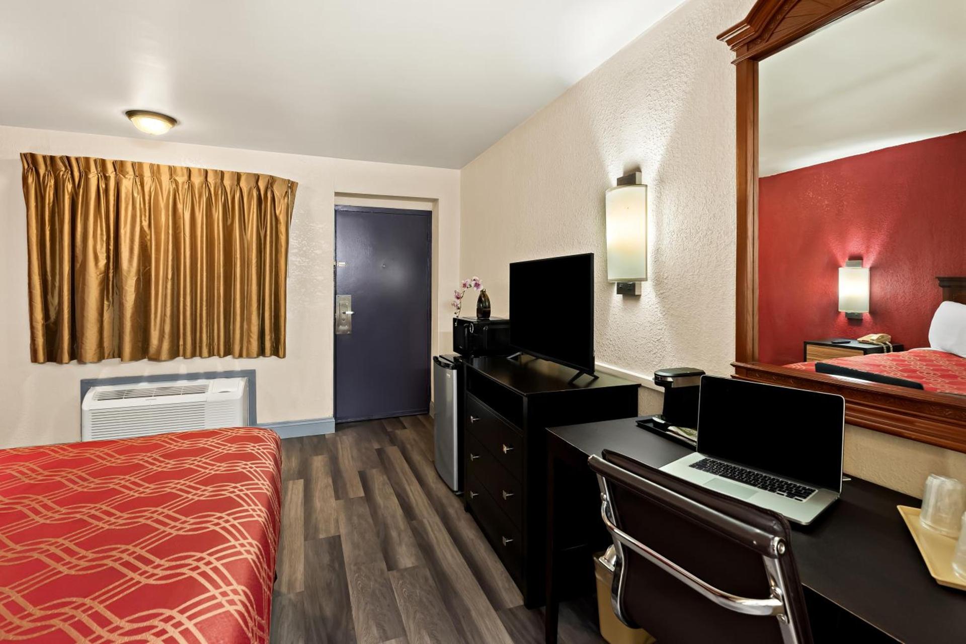 Bellmawr Economy Inn Bellmawr-Philadelphia Area photo 14