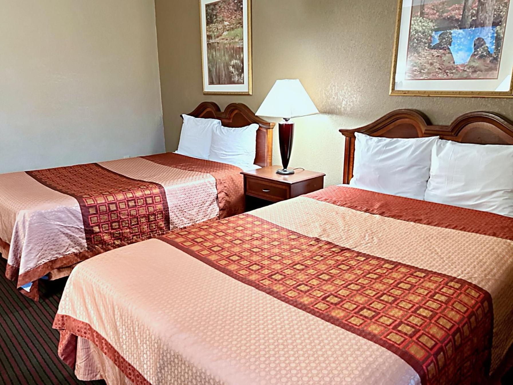 Travel Inn & Suites Flemington photo 9