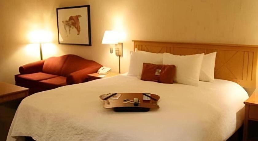 Flagstaff Hotel photo 41