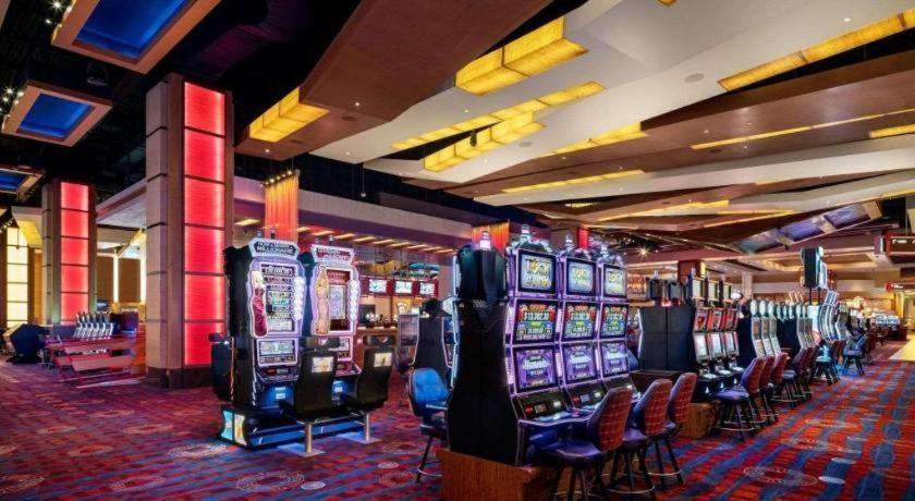 Vee Quiva Hotel & Casino photo 23