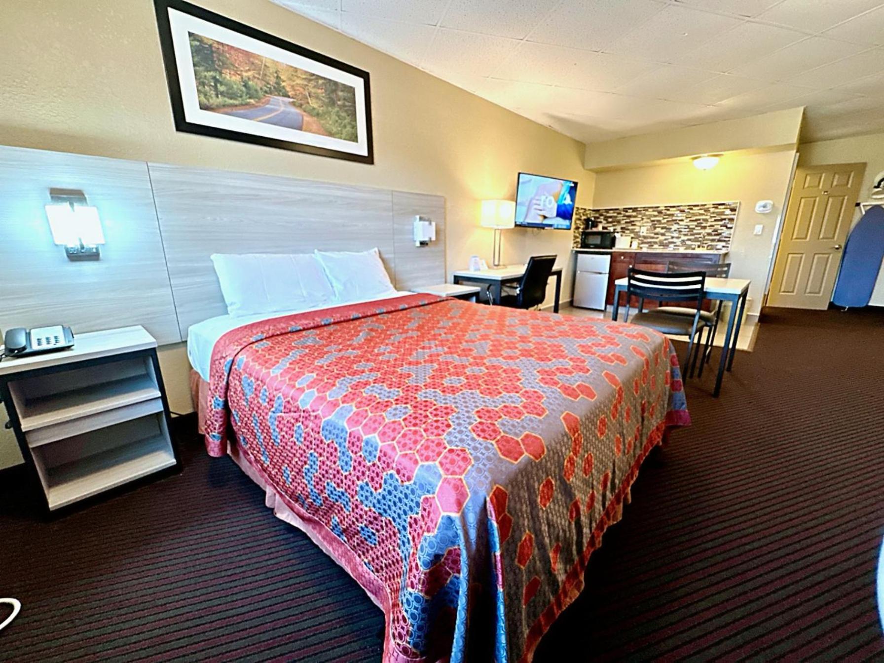 Travel Inn & Suites Flemington photo 89