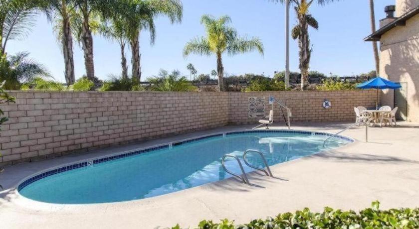 Rodeway Inn Carlsbad photo 53