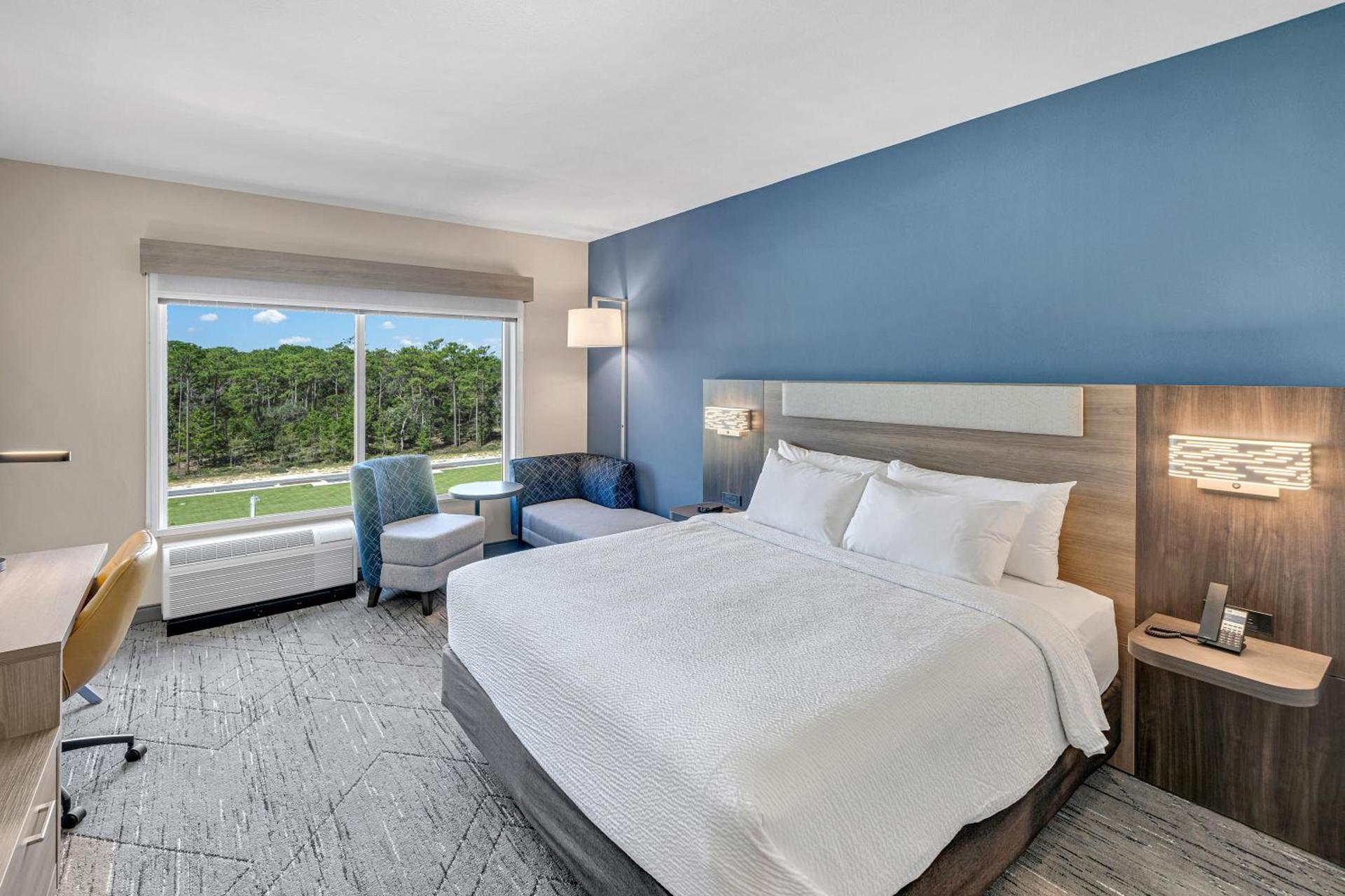 Holiday Inn Express & Suites Fort Walton Beach - Eglin Area by IHG photo 53