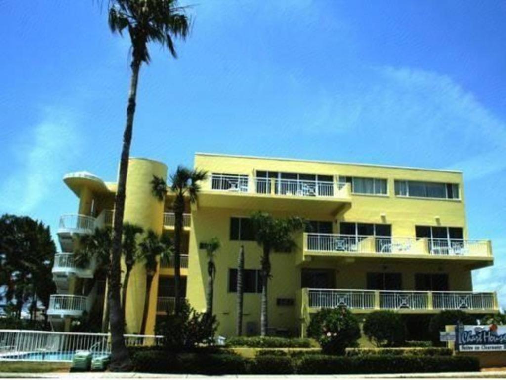 Chart House Suites and Marina photo 7