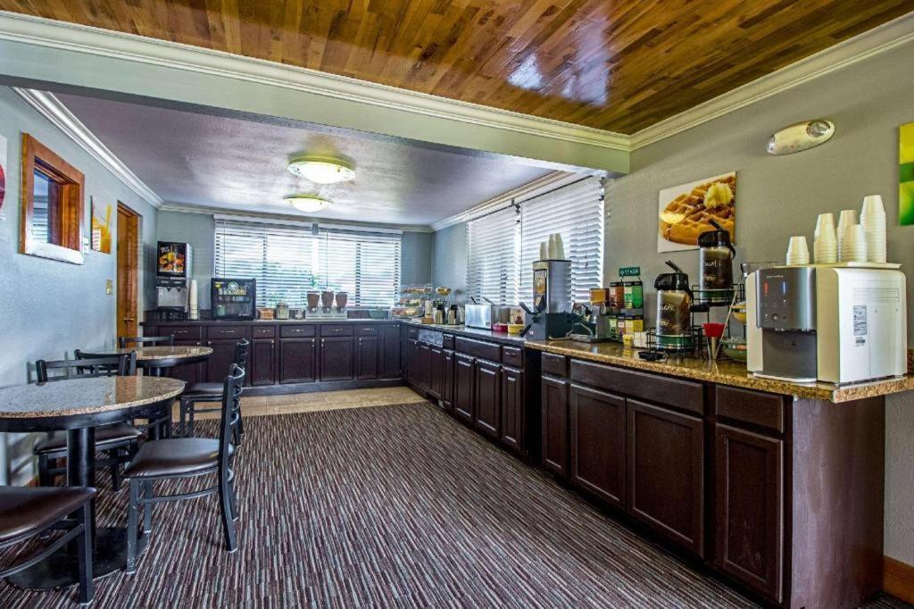 Quality Inn Olympia Near State Capital photo 19
