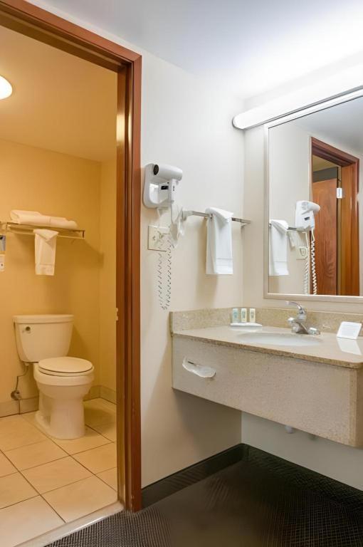 Quality Inn Olympia Near State Capital photo 14