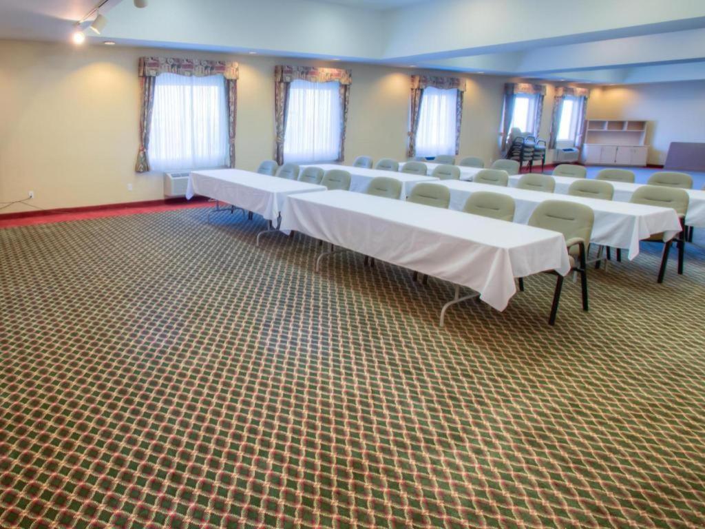 Morning Glory Resort & Suite photo 9
