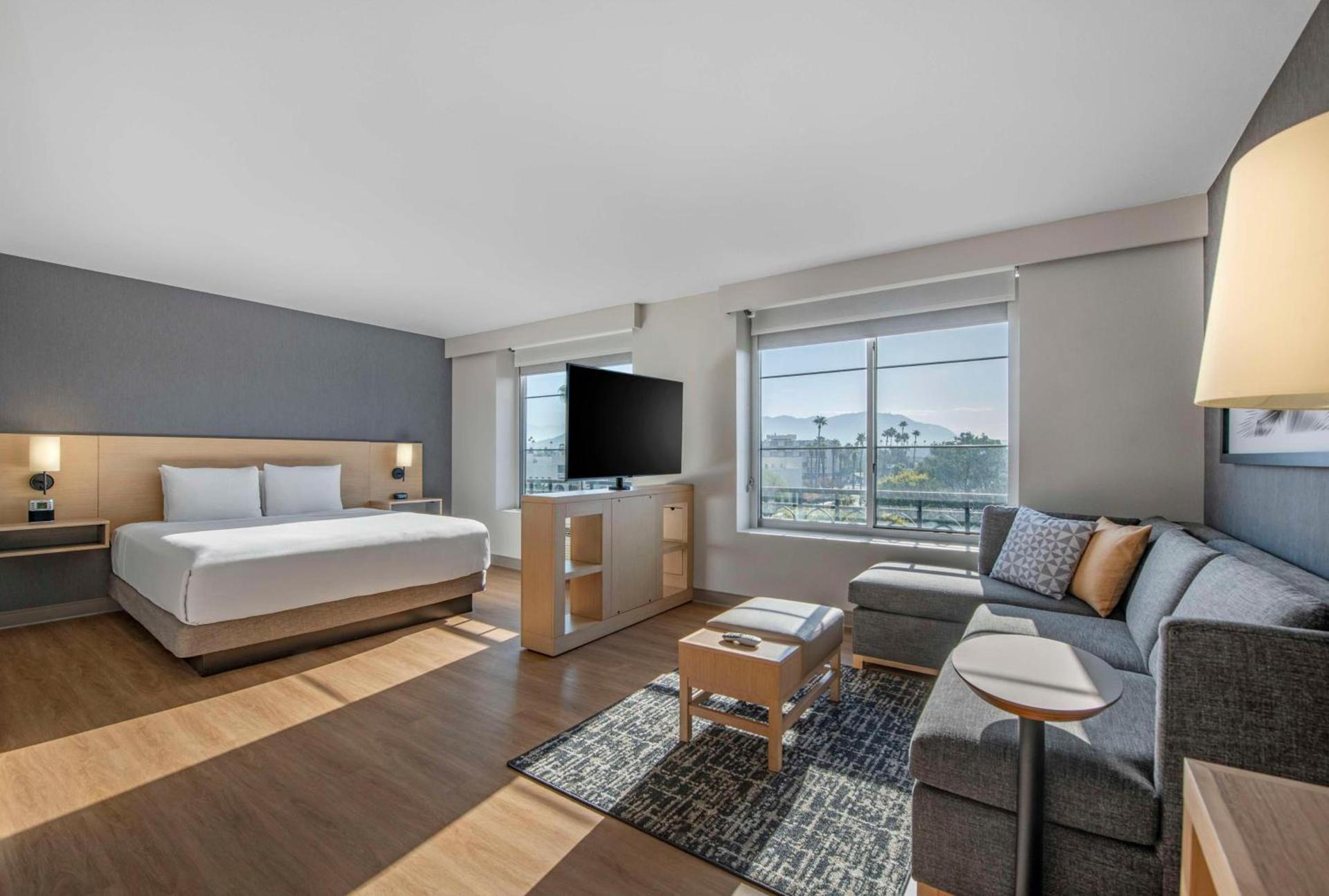 Hyatt Place Riverside Downtown photo 24