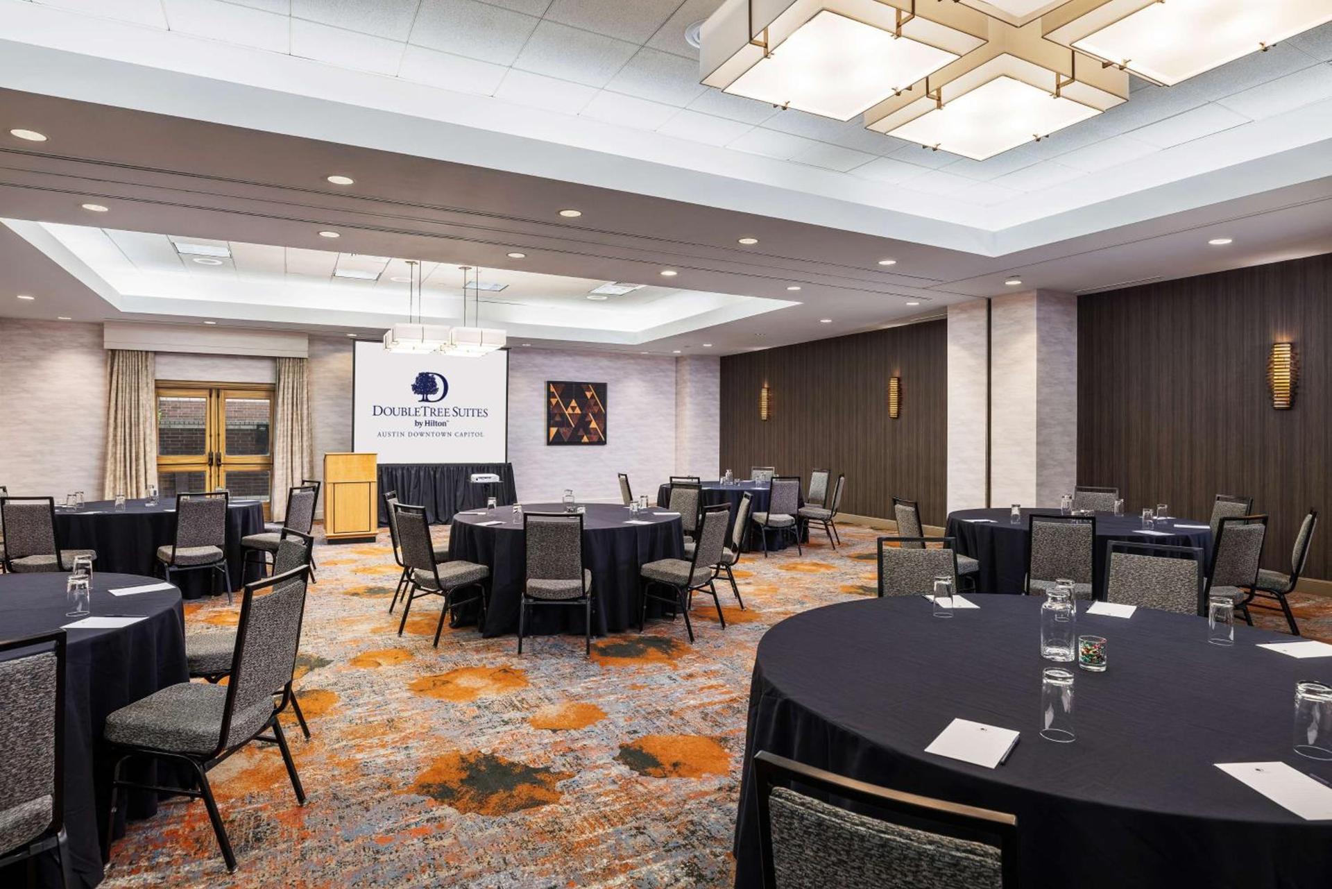 DoubleTree Suites by Hilton Austin Downtown Capitol photo 60