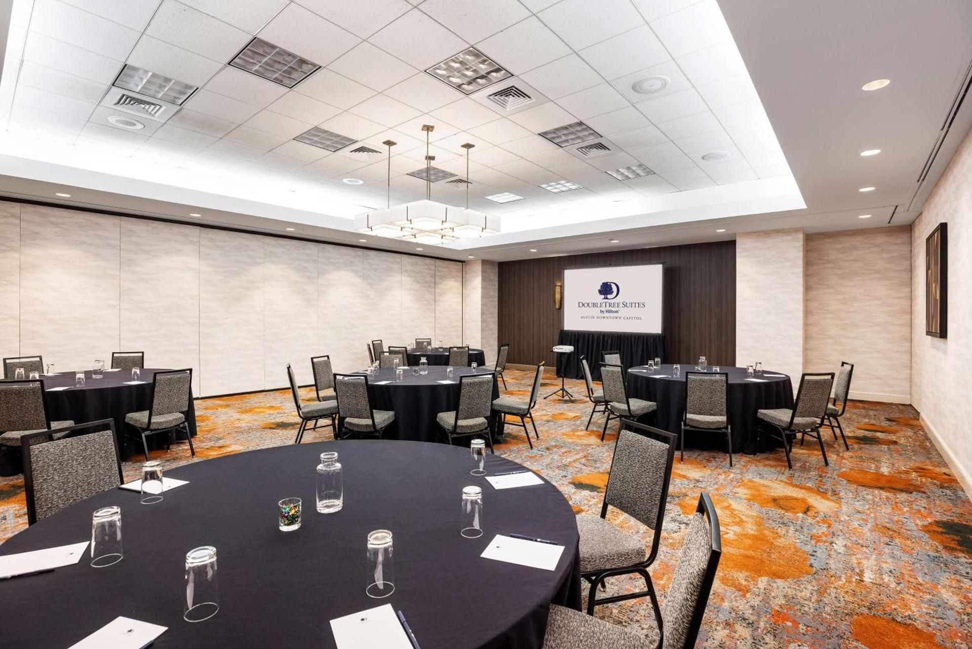 DoubleTree Suites by Hilton Austin Downtown Capitol photo 64