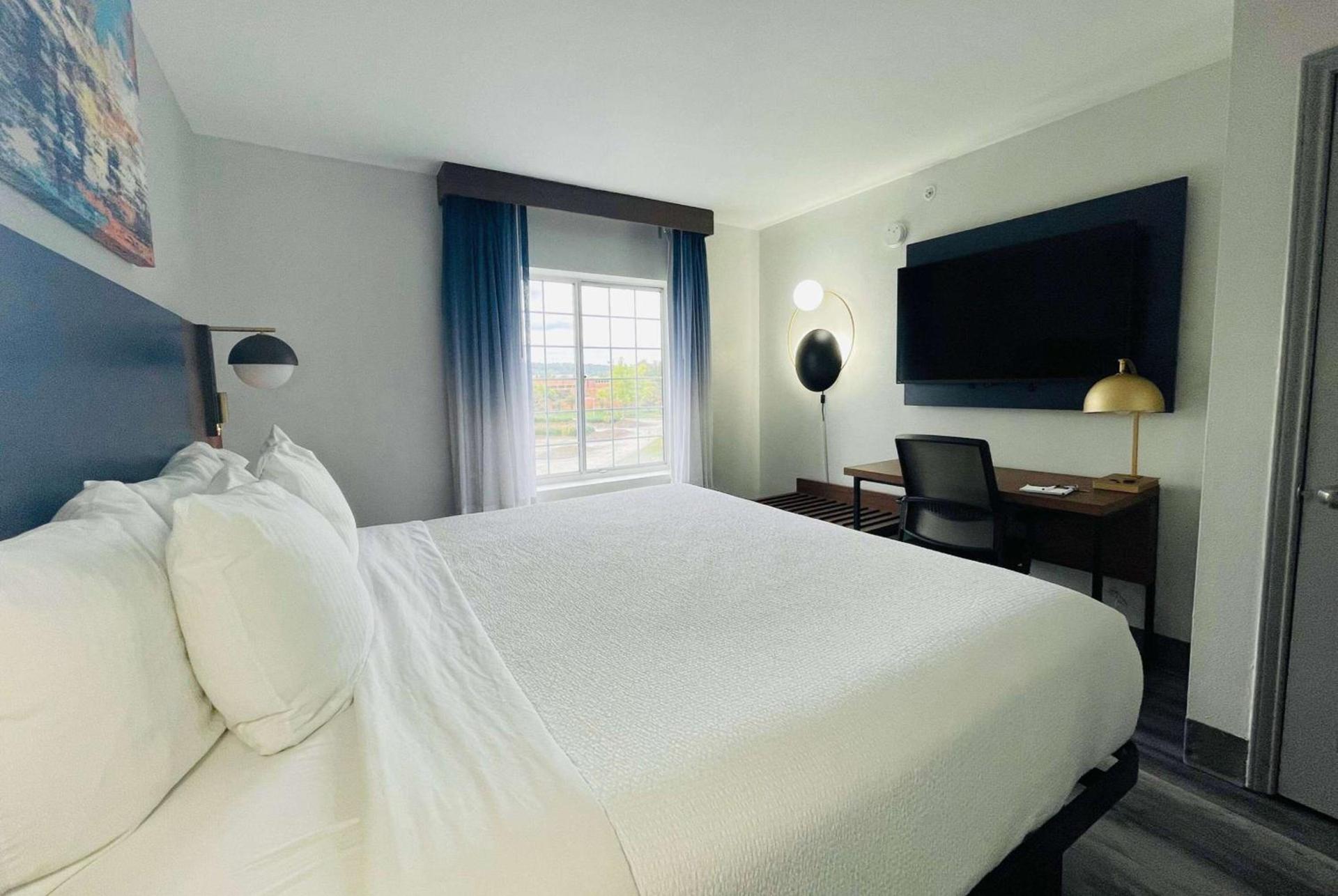 La Quinta by Wyndham Birmingham Homewood photo 29