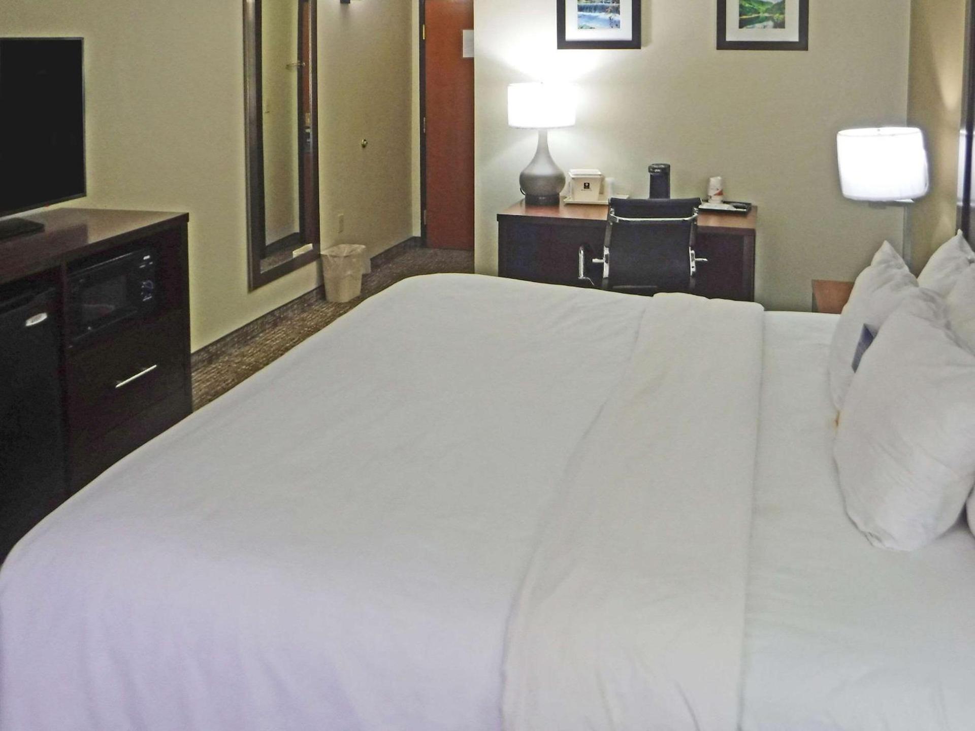 Comfort Inn New River photo 21