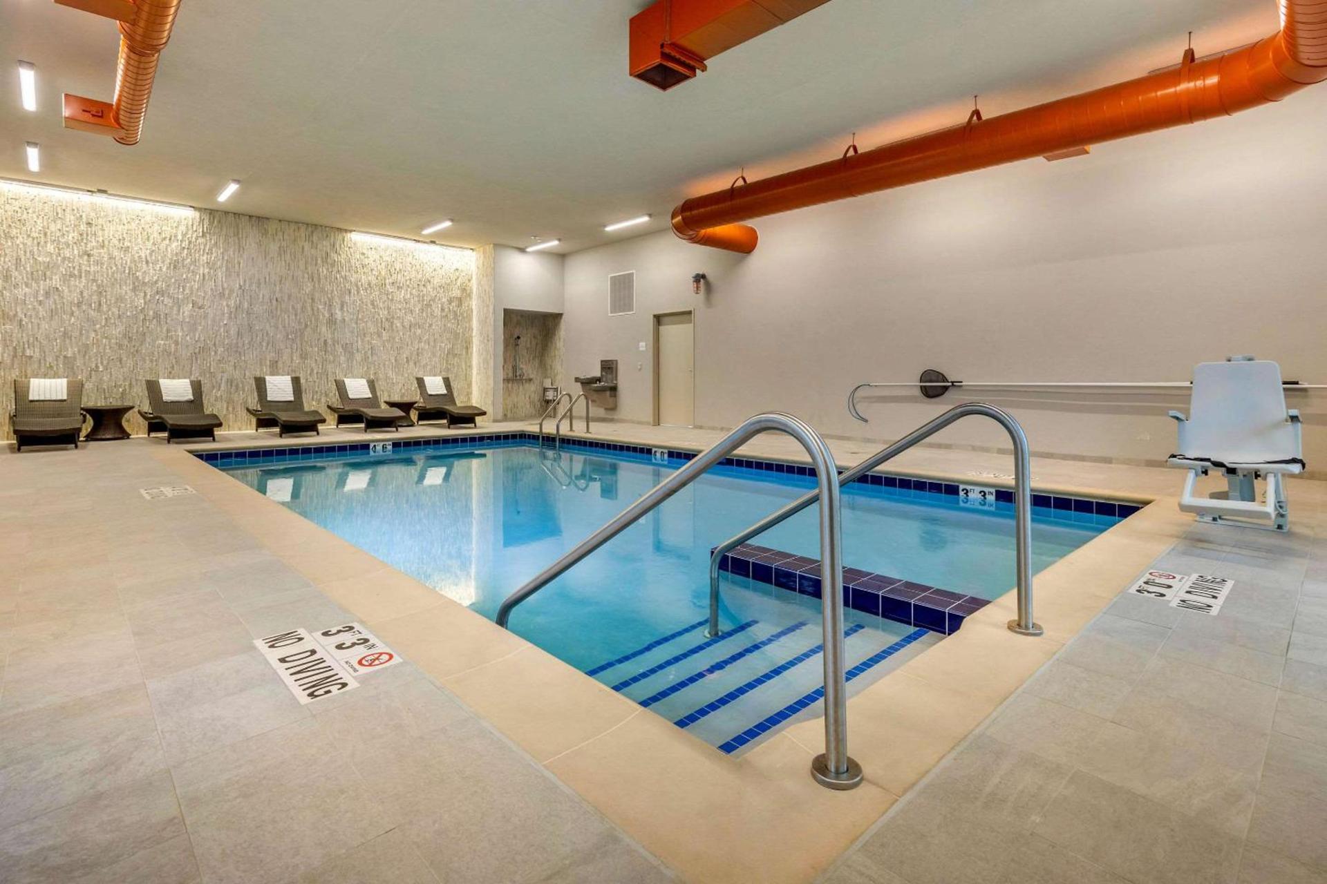 Cambria Hotel Milwaukee Downtown photo 35