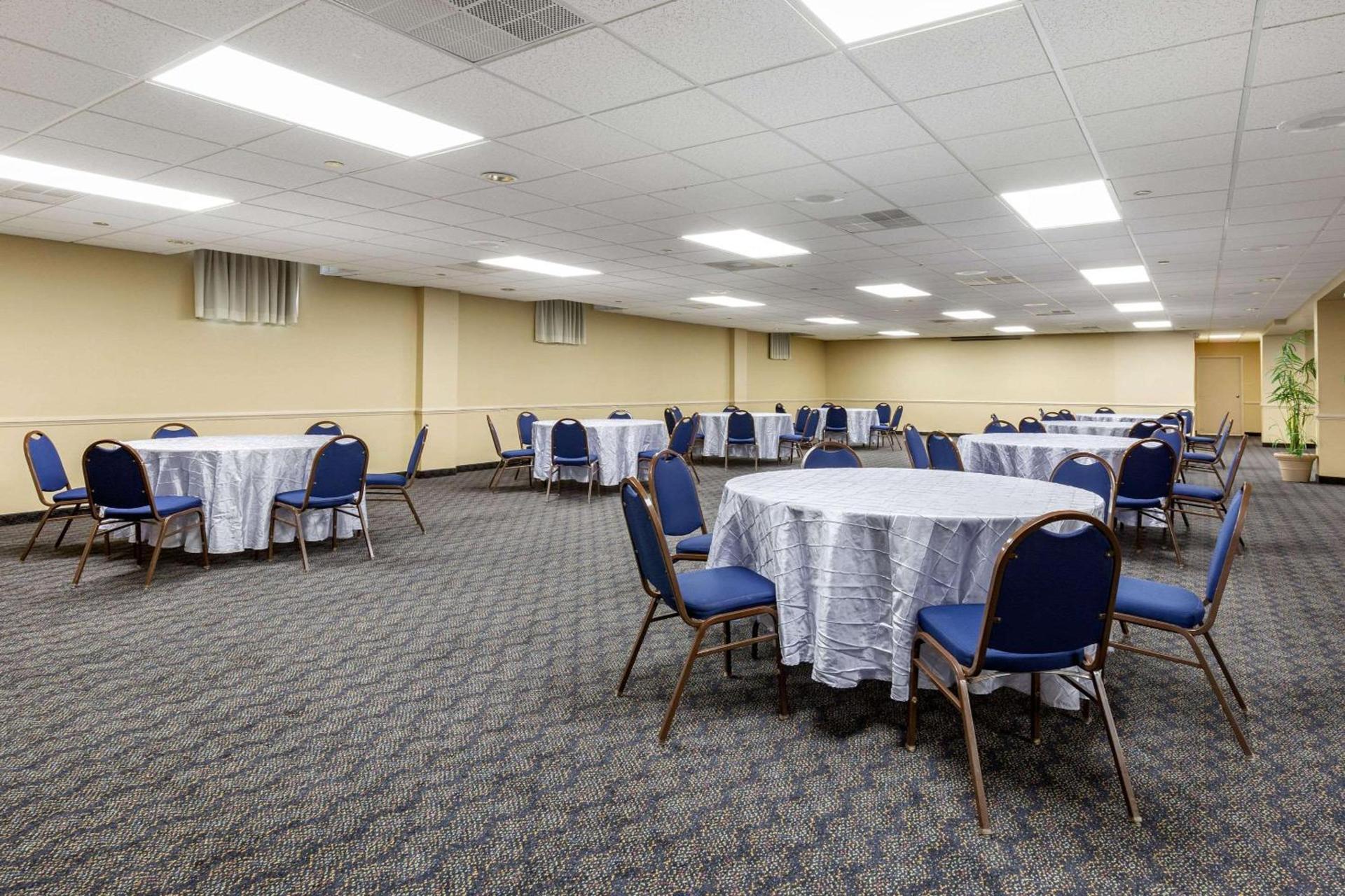 Comfort Inn Aikens Center photo 36